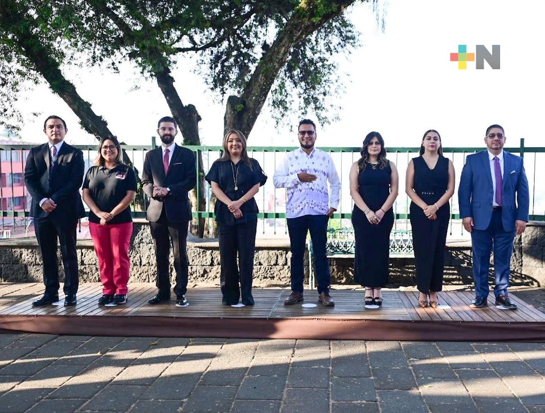 Consejo General del OPLE Veracruz realiza acto cívico previo al arranque de las elecciones