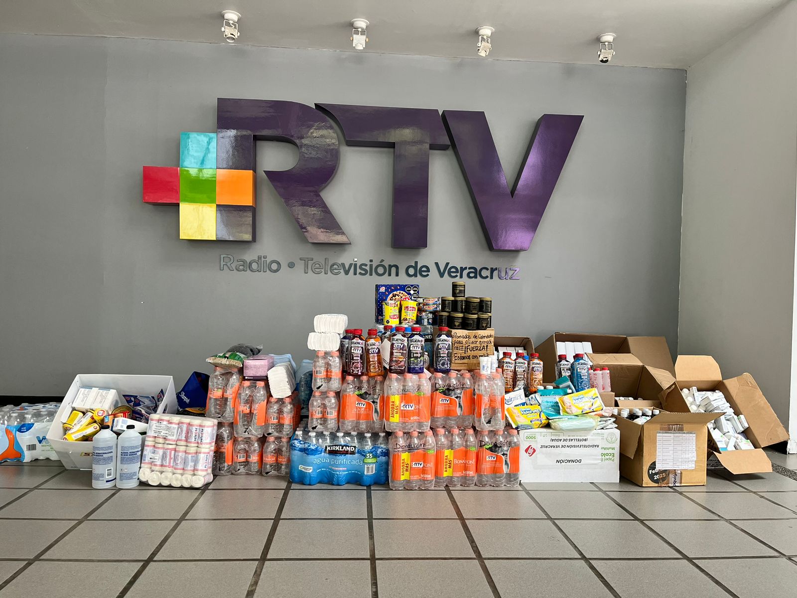 Entregan donaciones a brigadistas en Xico Viejo; es necesario mantener apoyo para evitar incendios