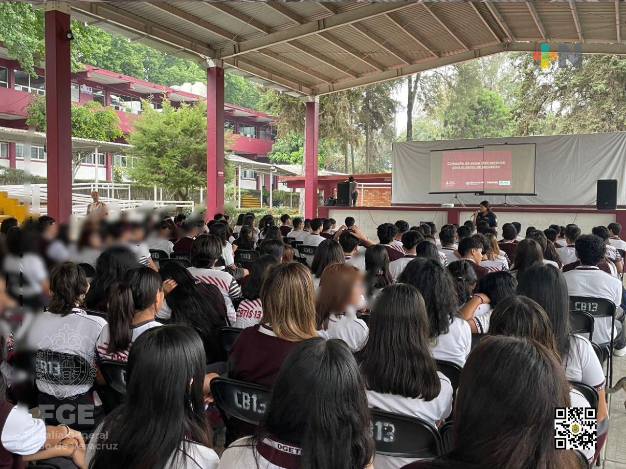 Imparte UECS plática a bachillerato sobre «Seguridad personal»