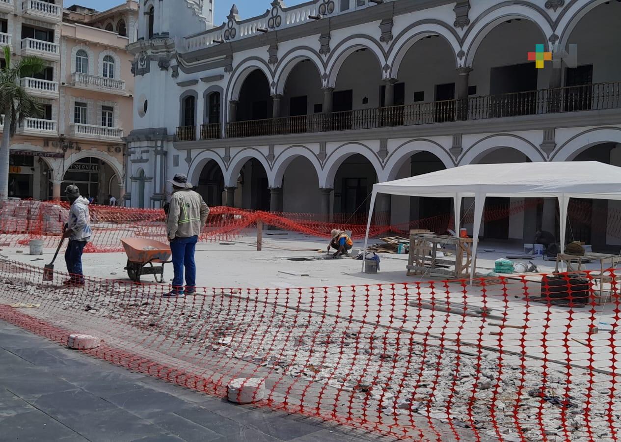 Obras interminables en Veracruz puerto causan molestia a turistas