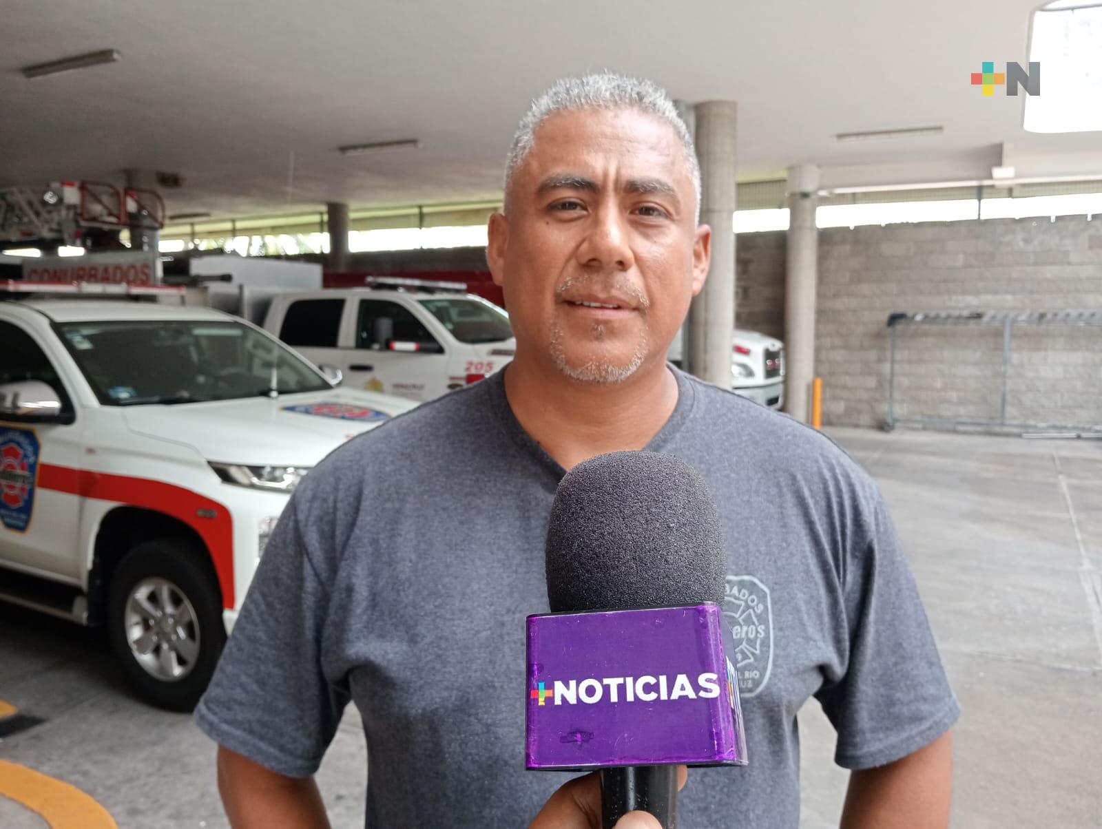 Reducir la velocidad ante temporada de lluvias, recomiendan bomberos