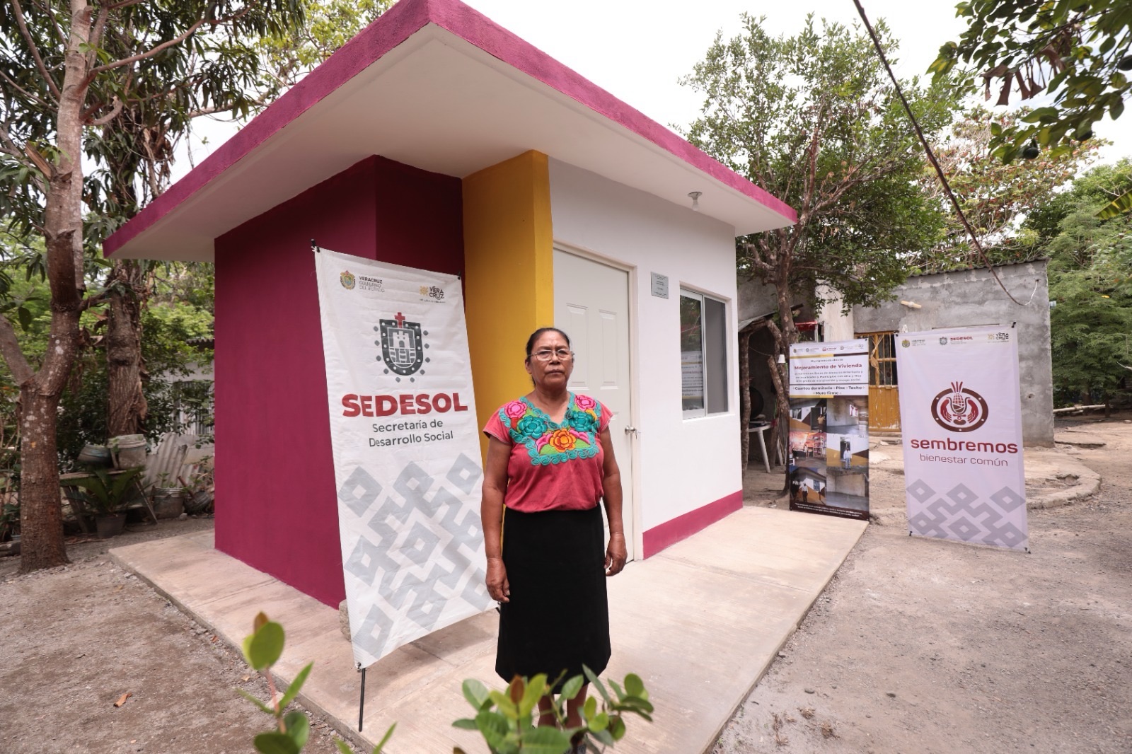 Garantiza Sedesol vivienda digna y agua potable a veracruzanos del sur