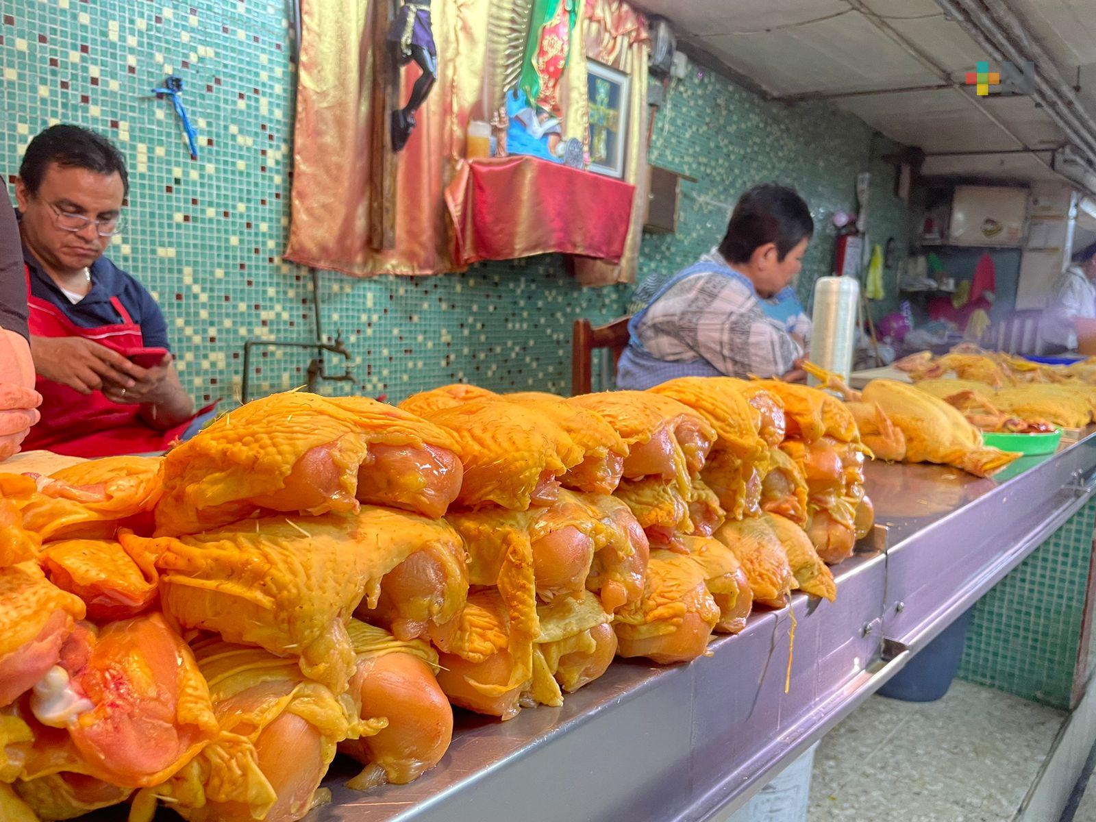 Precio del pollo se mantiene en Xalapa
