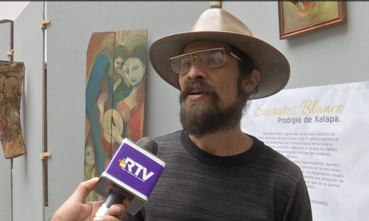 Exhiben “Sócrates Blanco, prodigio de Xalapa” en palacio municipal