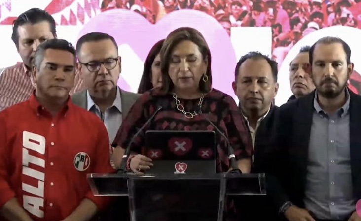 Reconoce Xóchitl Gálvez y felicita por su triunfo a Claudia Sheinbaum