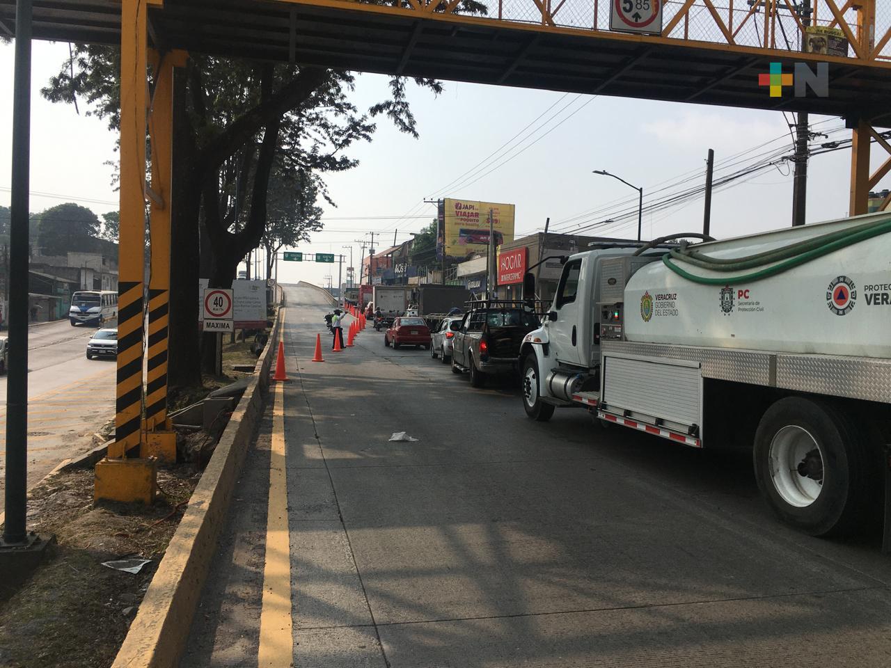 Cierran circulación en paso elevado en Heberto Castillo por trabajos de pintado y señalética