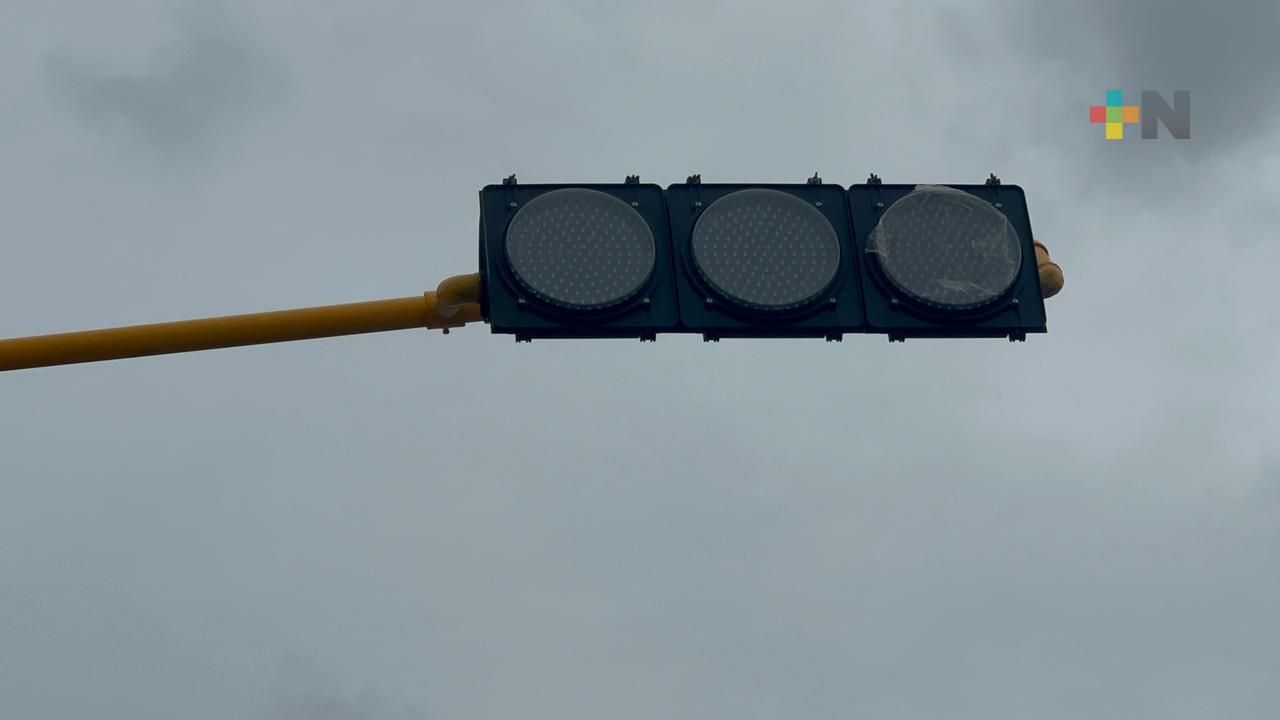 Pronto se conocerá proyecto de modernización de semáforos en Coatzacoalcos