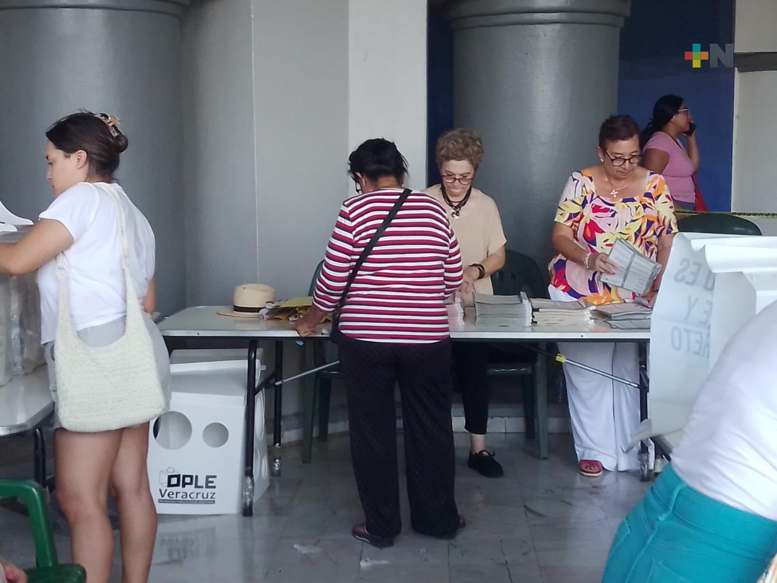 Voto de jóvenes y de adultos mayores podrían definir las elecciones