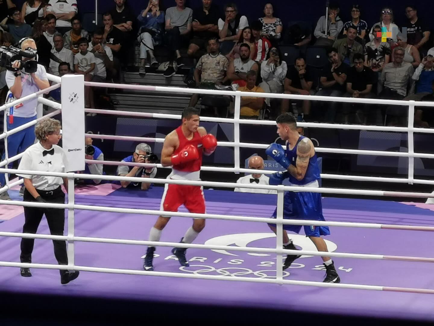 Mexicano pierde ante púgil uzbeko en octavos de final del boxeo olímpico