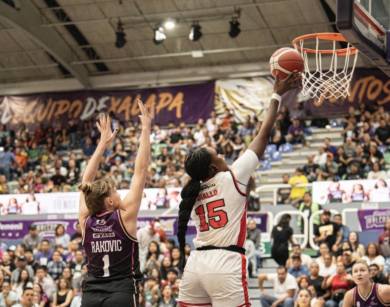 Rojas de Veracruz cae por 75-83 ante Xalapa, en segundo de la serie