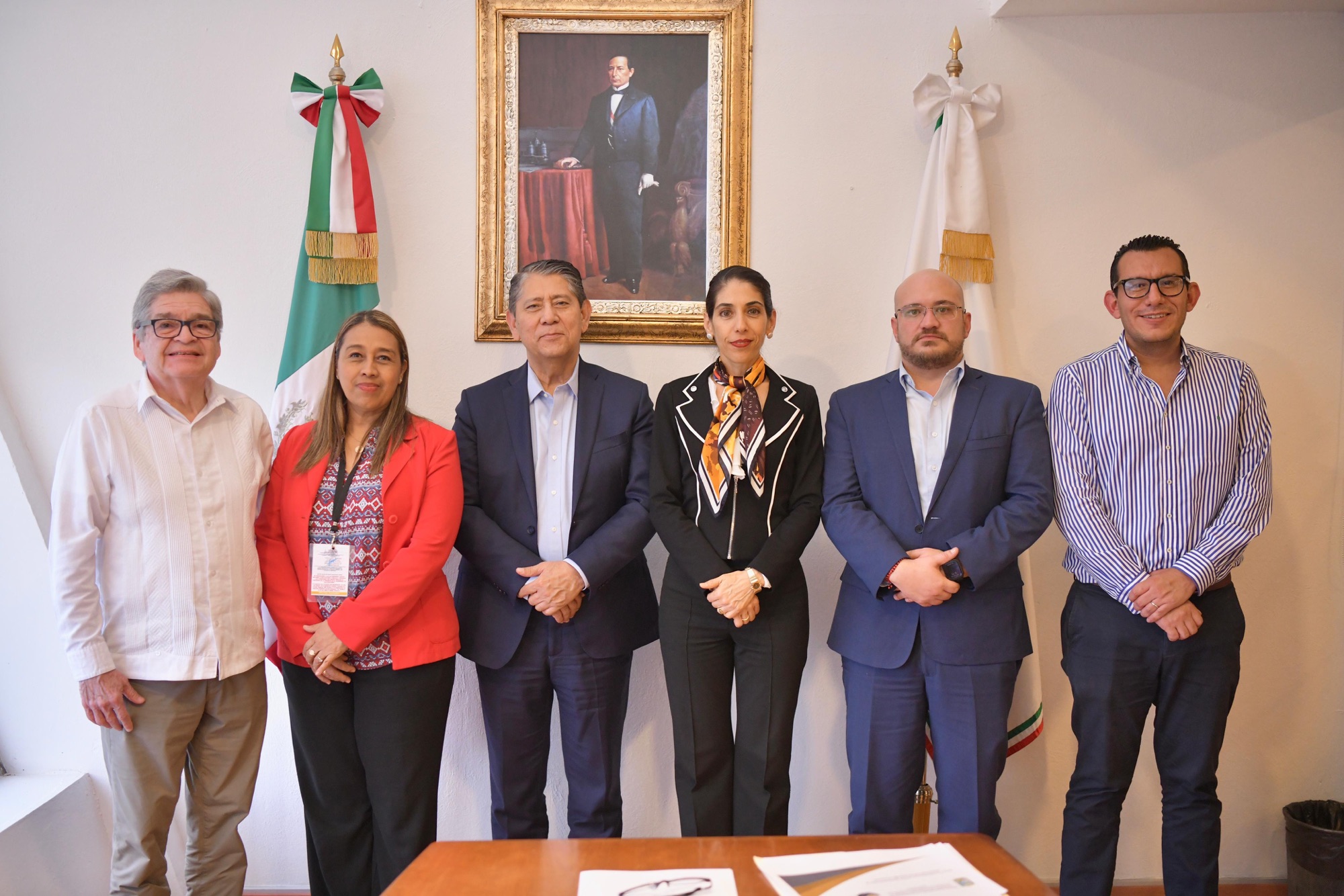 Fiscal general se reúne con su homólogo de Puebla