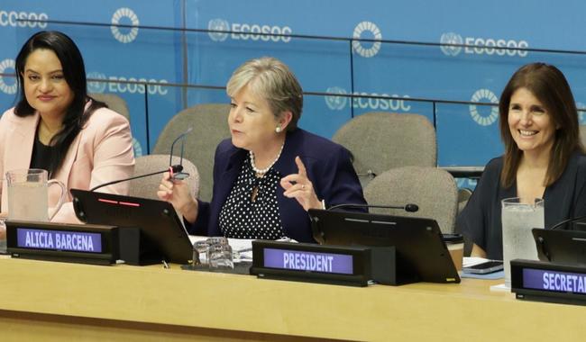 Canciller Bárcena llama a comunidad internacional a fortalecer sistema financiero global y cumplir objetivos de Agenda 2030