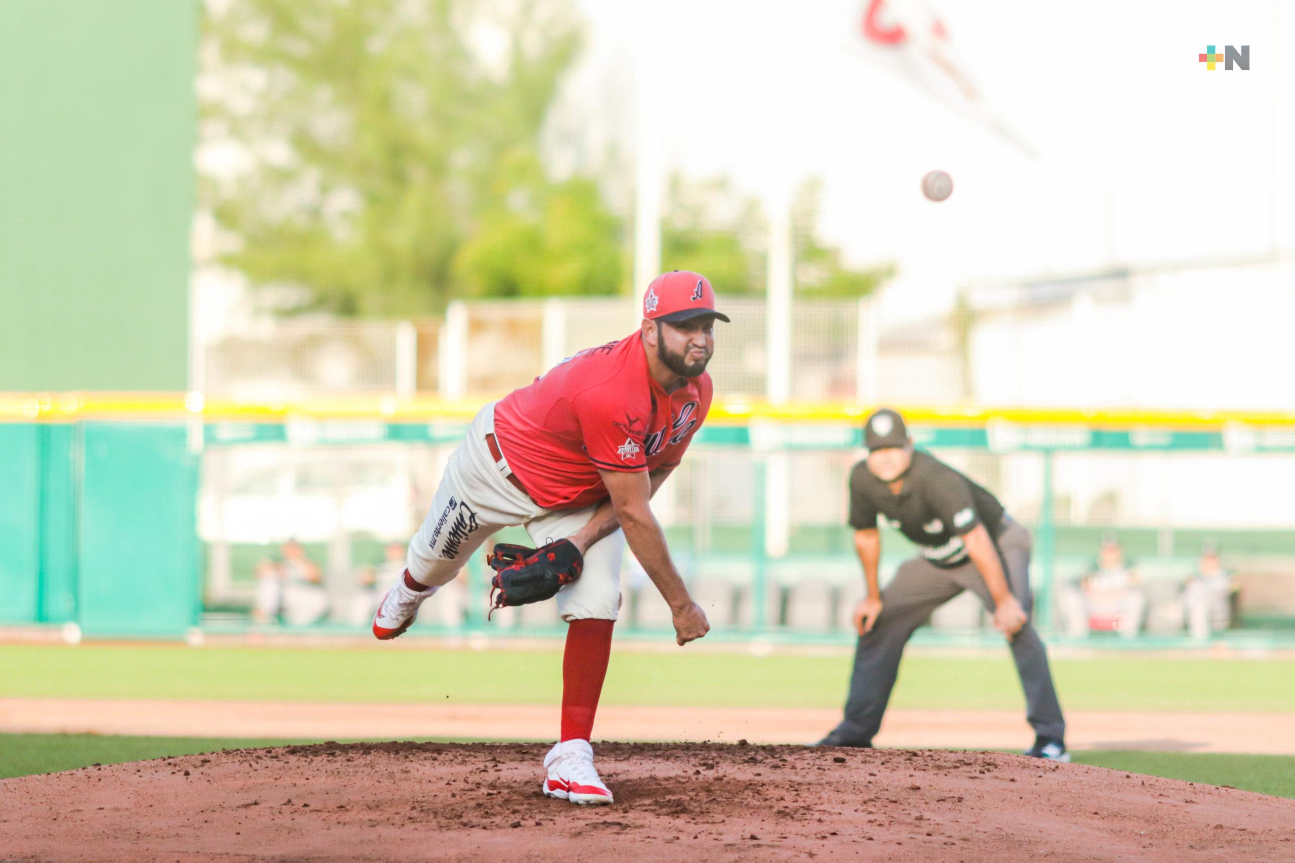 David Reyes blanquea y lanza juego completo en triunfo de El Águila