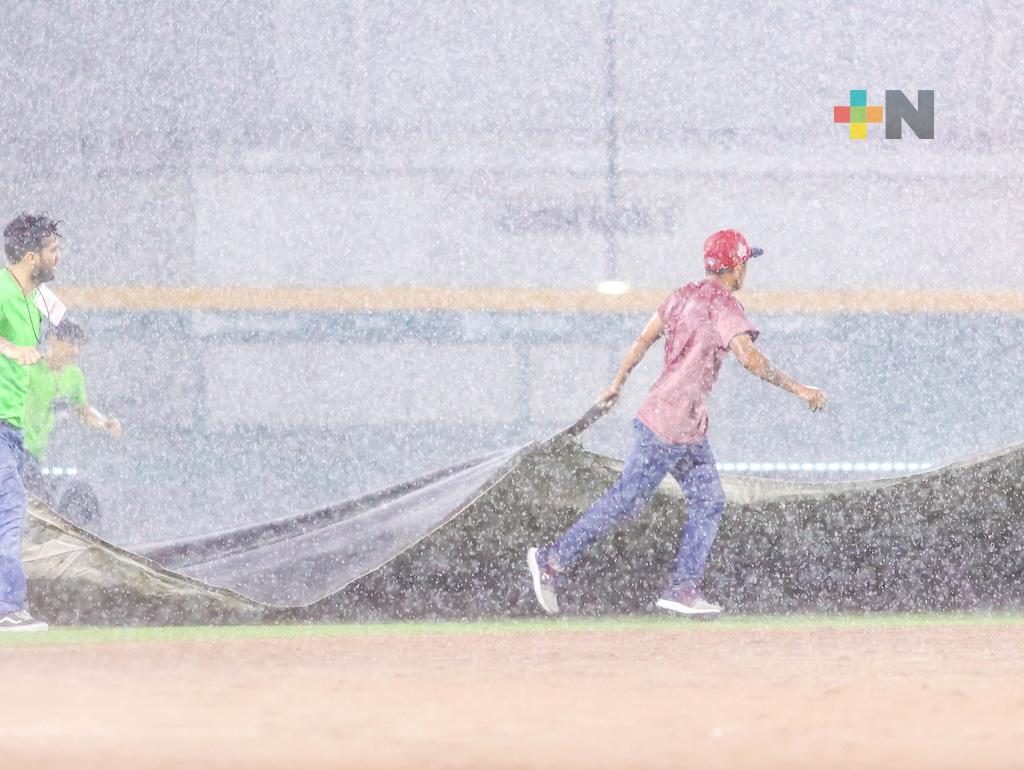 Por intensa lluvia, reprograman inicio de la serie El Águila vs Querétaro en el Beto Ávila