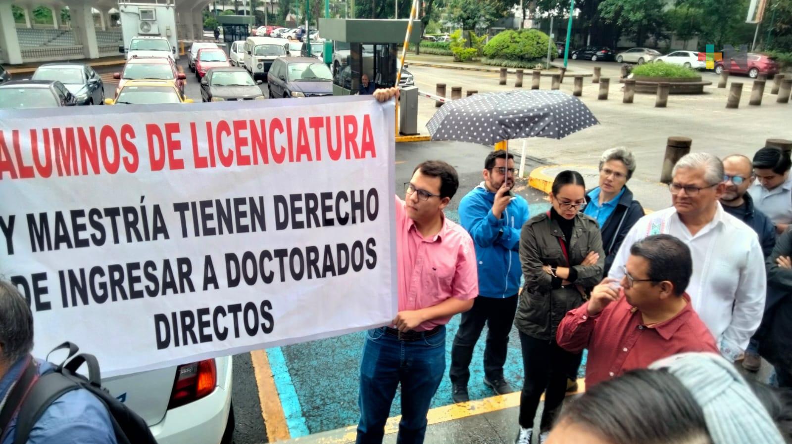Académicos de la UV piden se pueda acceder a doctorados sin maestría