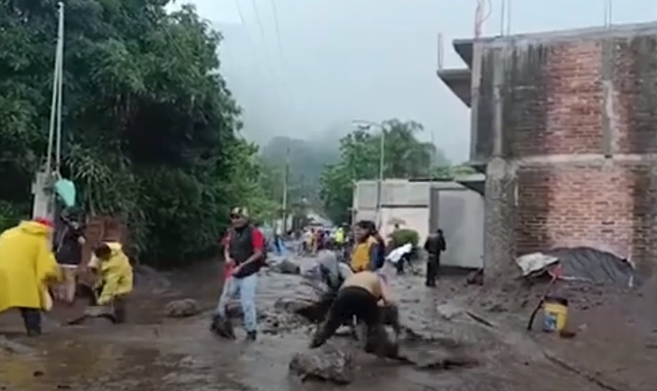 Severas afectaciones por la Tormenta Tropical Chris en Huiloapan
