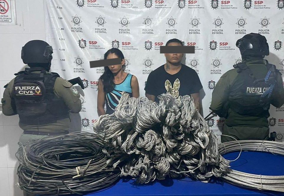 En Coatza detienen a banda de robacables