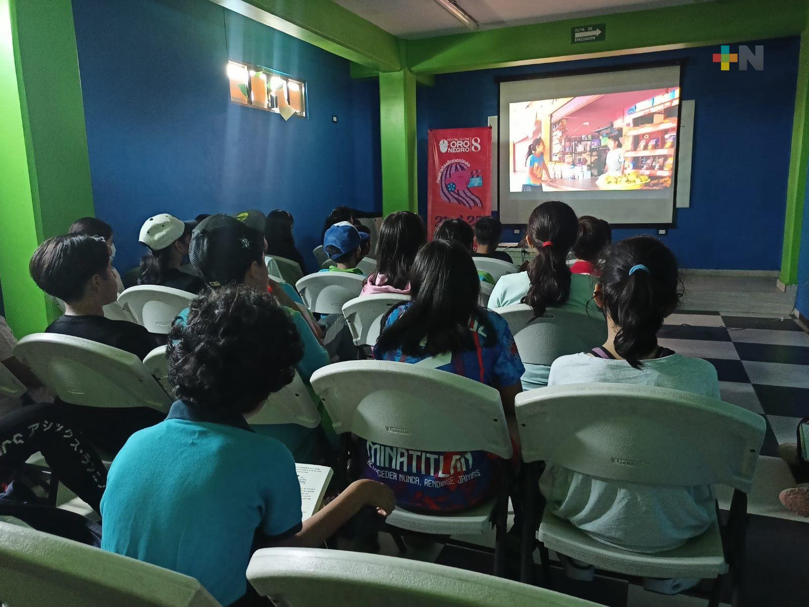 Preparan Festival de Cine Oro Negro en sur de Veracruz