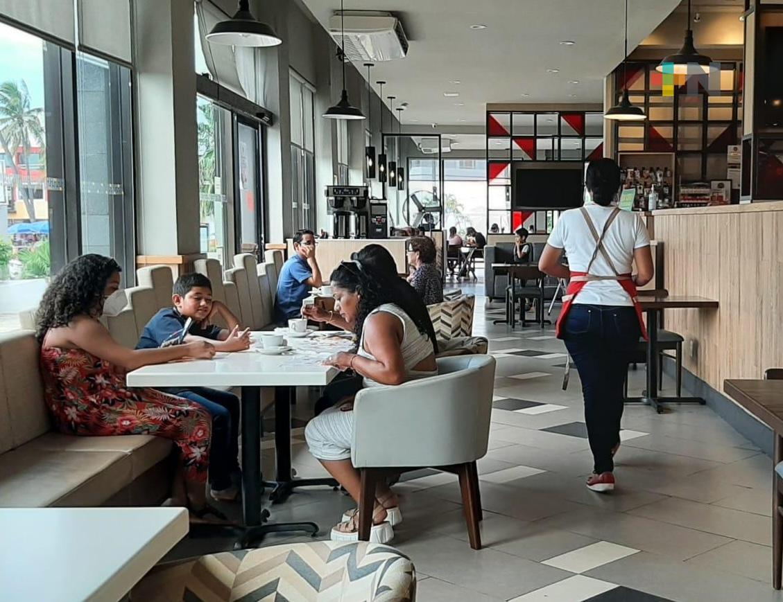 Canirac Veracruz reporta afectaciones en restaurantes por Onda Tropical #8