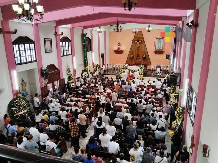 Ofician Misa póstuma en honor al sacerdote Felipe de Jesús Enríquez, en Úrsulo Galván