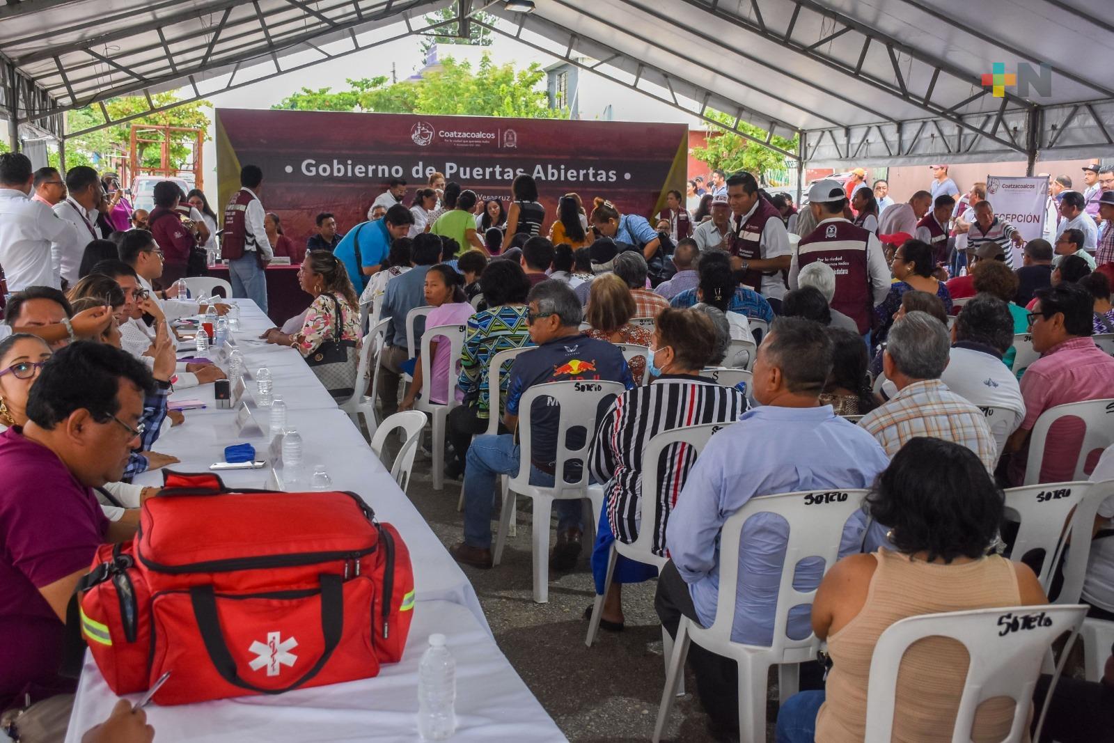 En Coatza consideran positivo programa «Gobierno de puertas abiertas»