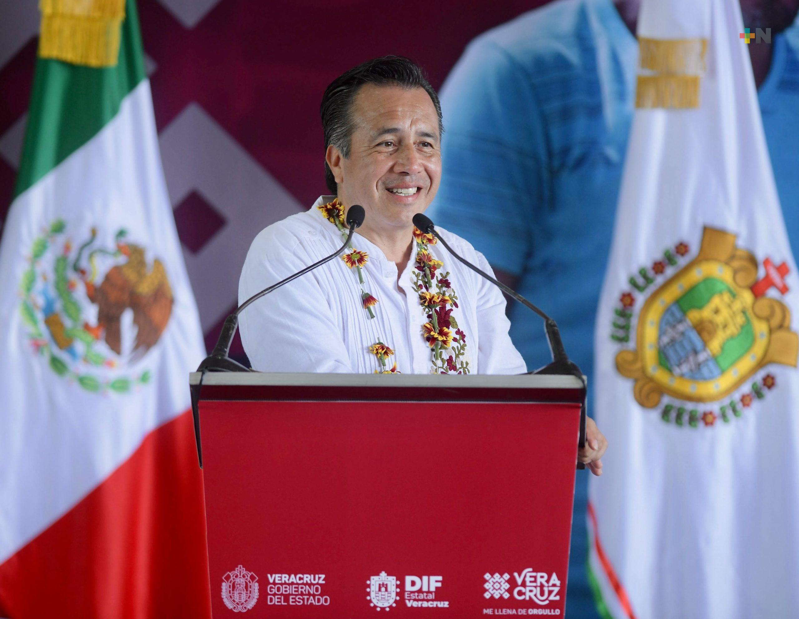 «Nos vamos a seguir viendo, no me despido»; sostiene Cuitláhuac García en Papantla