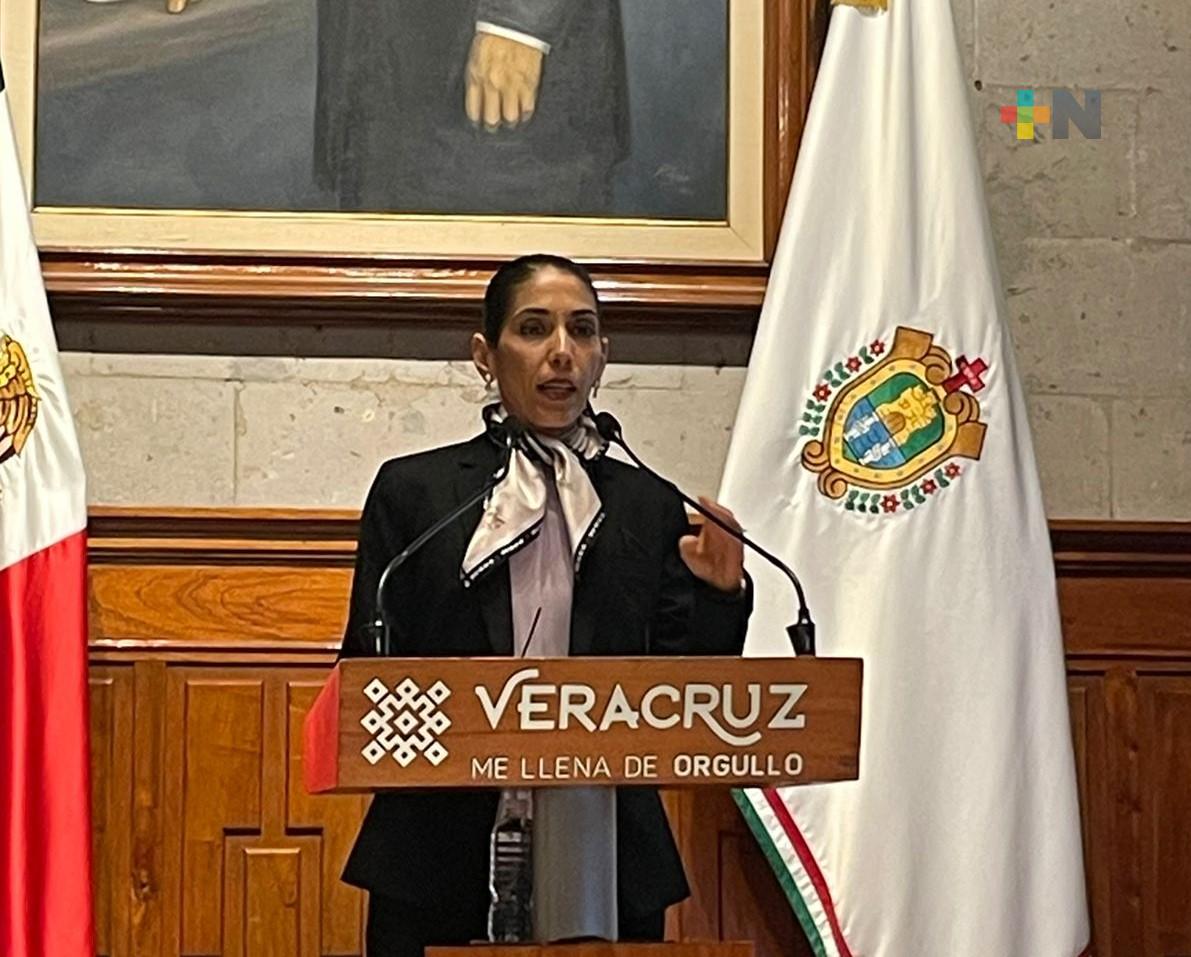 Por homicidio de tres personas vinculan a joven de 19 años: FGE