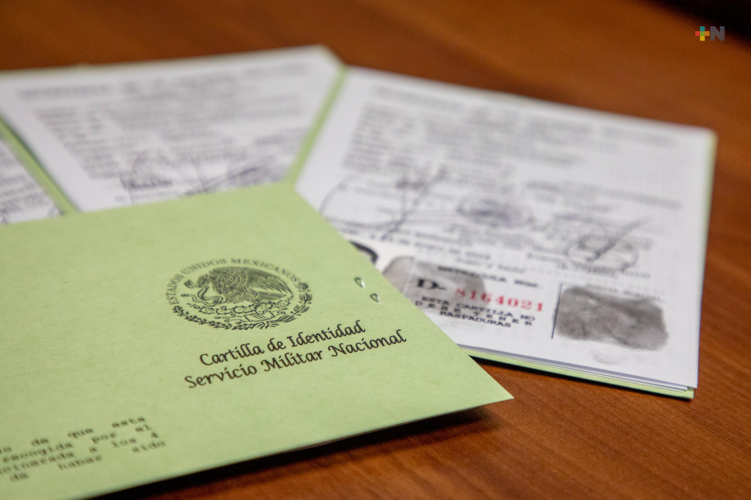 En Xalapa convocan a tramitar la Cartilla del Servicio Militar Nacional