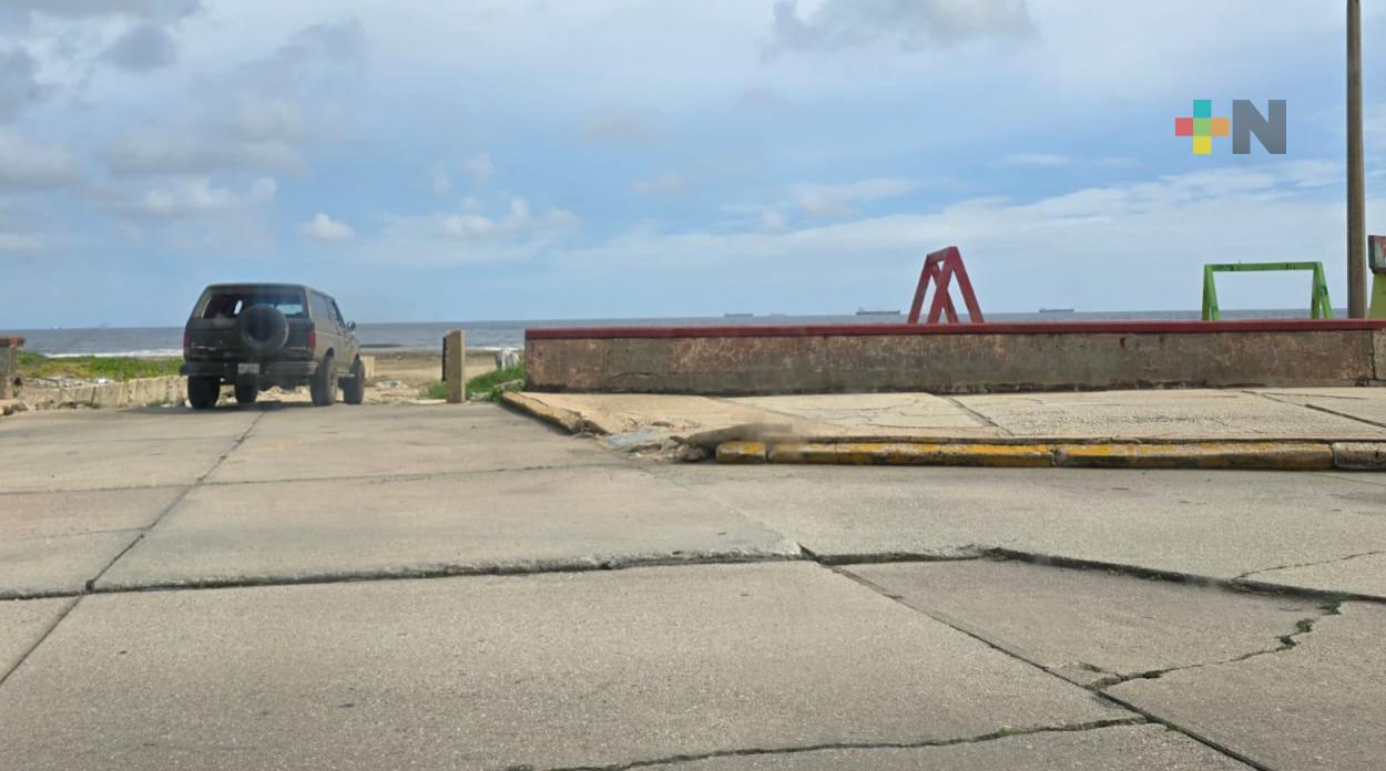 Ingreso de vehículos a playas no está permitido: PC Coatzacoalcos