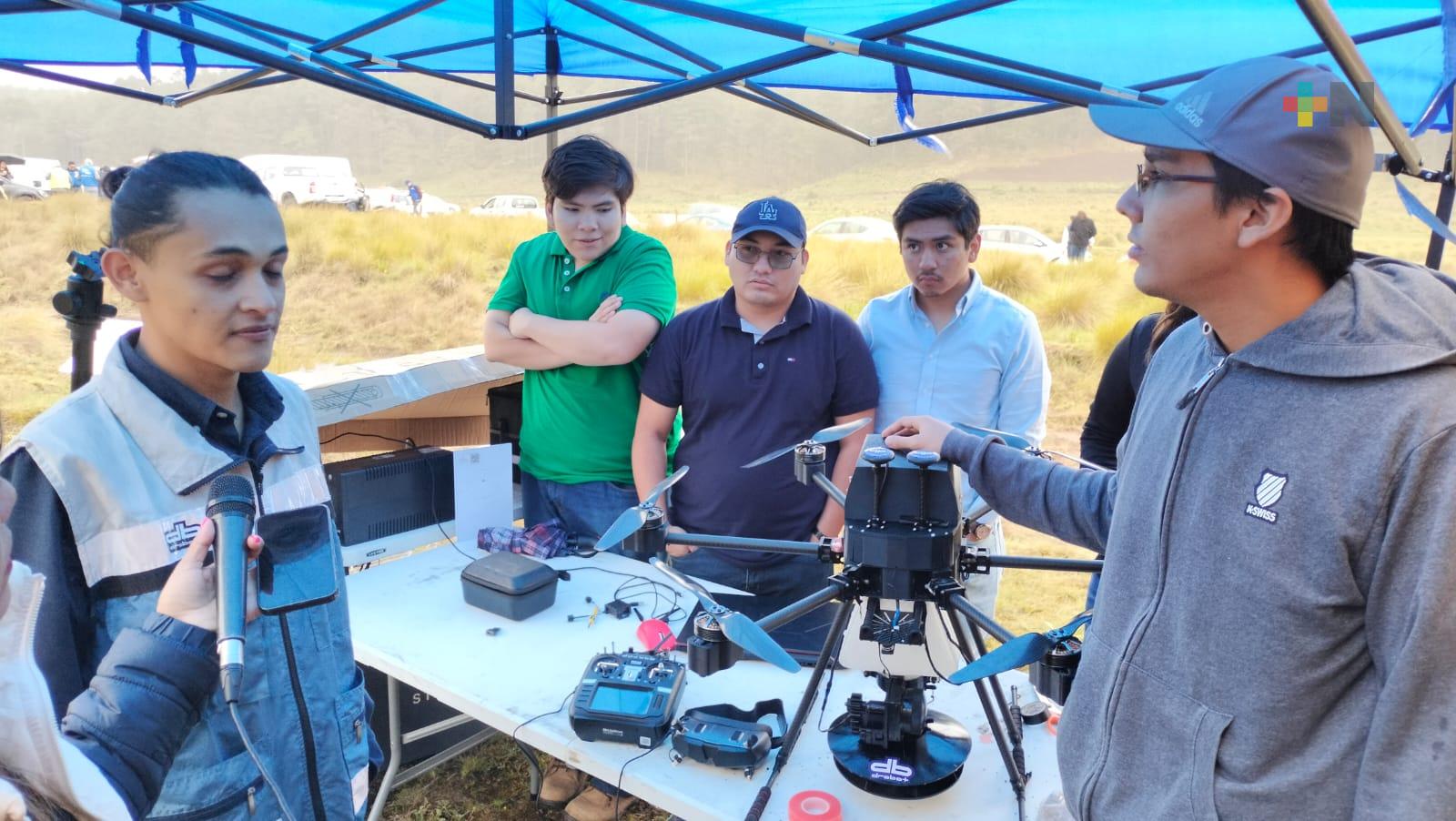 Alumnos realizan drones para siembra y recolección de semillas