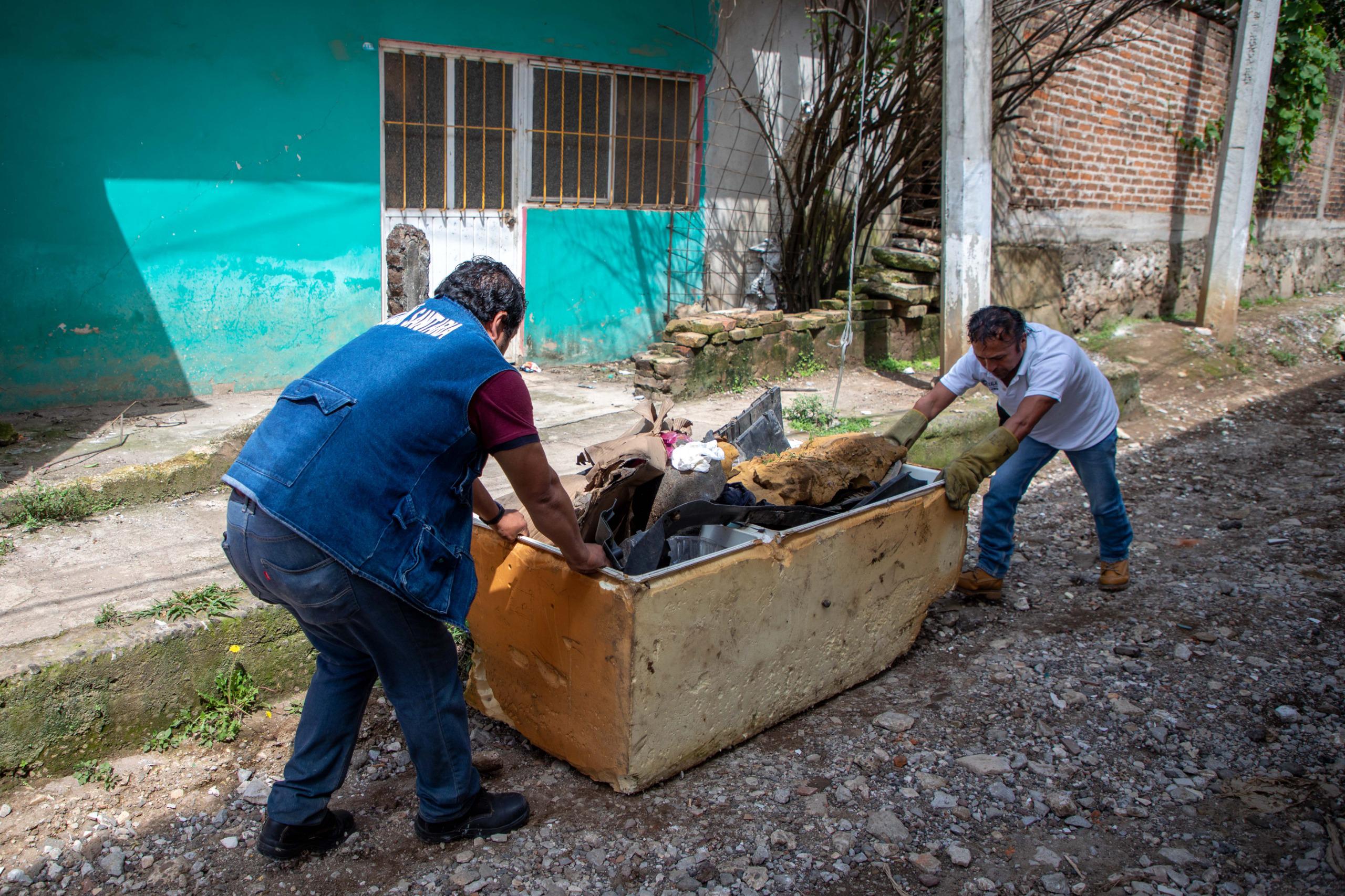Continúan jornadas de descacharrización en Xalapa
