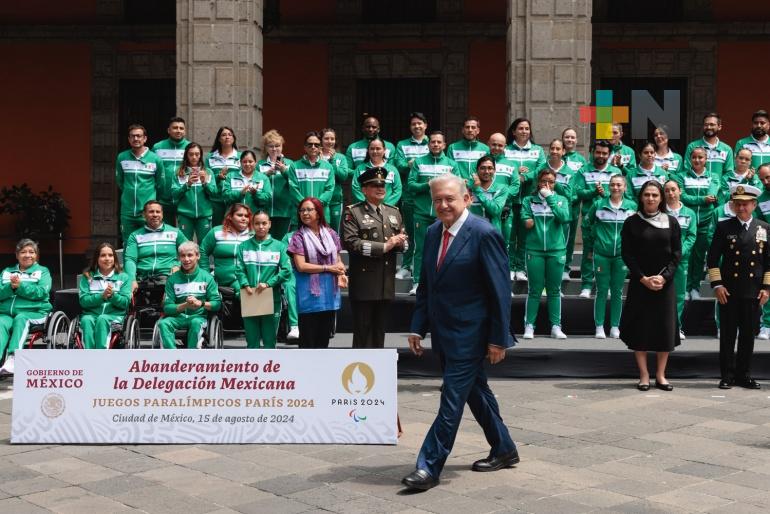 AMLO desea éxito a delegación mexicana en Juegos Paralímpicos París 2024