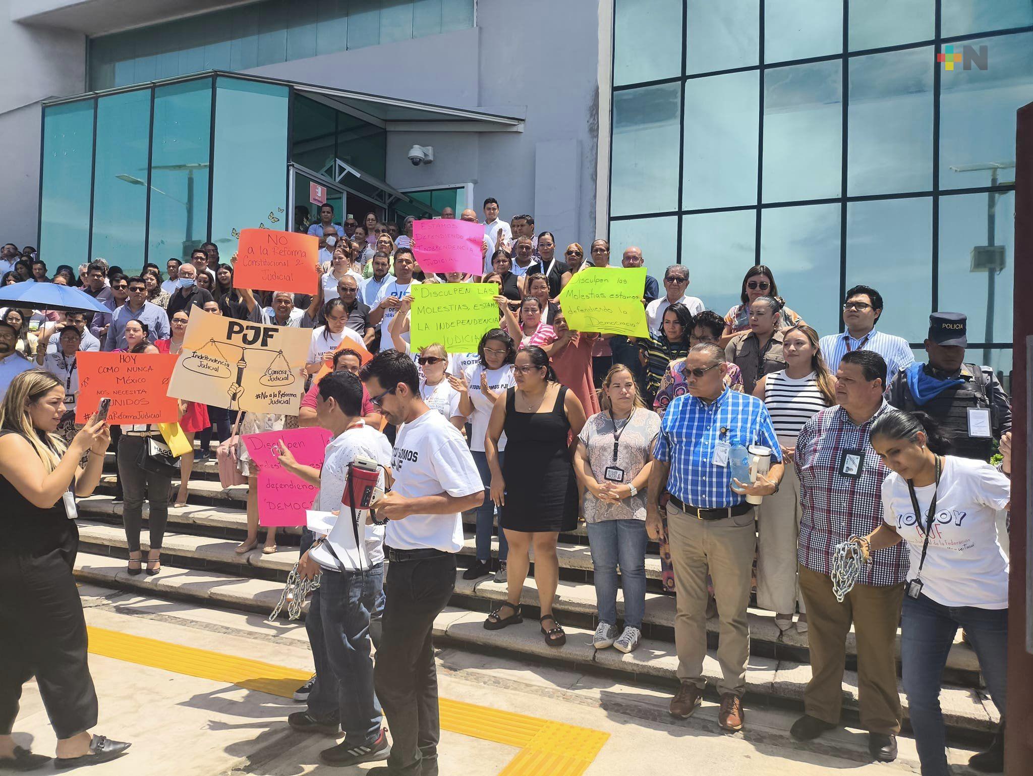 En Boca del Río trabajadores del Poder Judicial de la Federación se sumaron al paro
