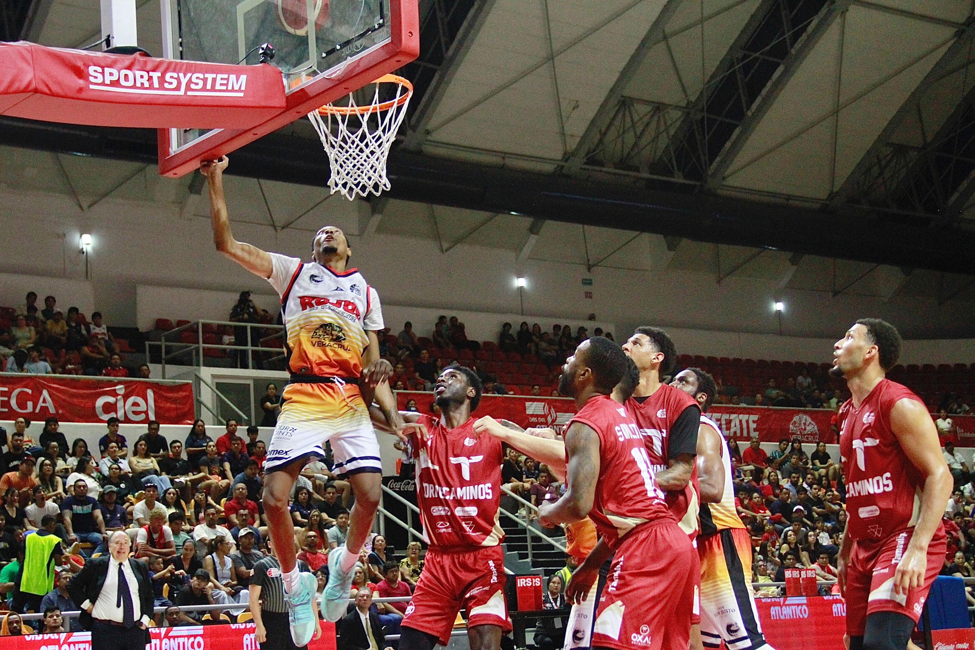 Halcones Rojos vence a Correcaminos y suma segundo triunfo en la campaña