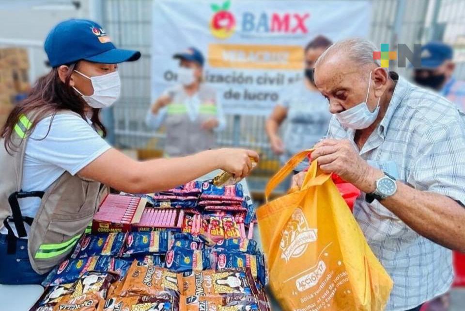 Banco de Alimentos de México apoya a dos mil familias por mes en siete municipios del sur