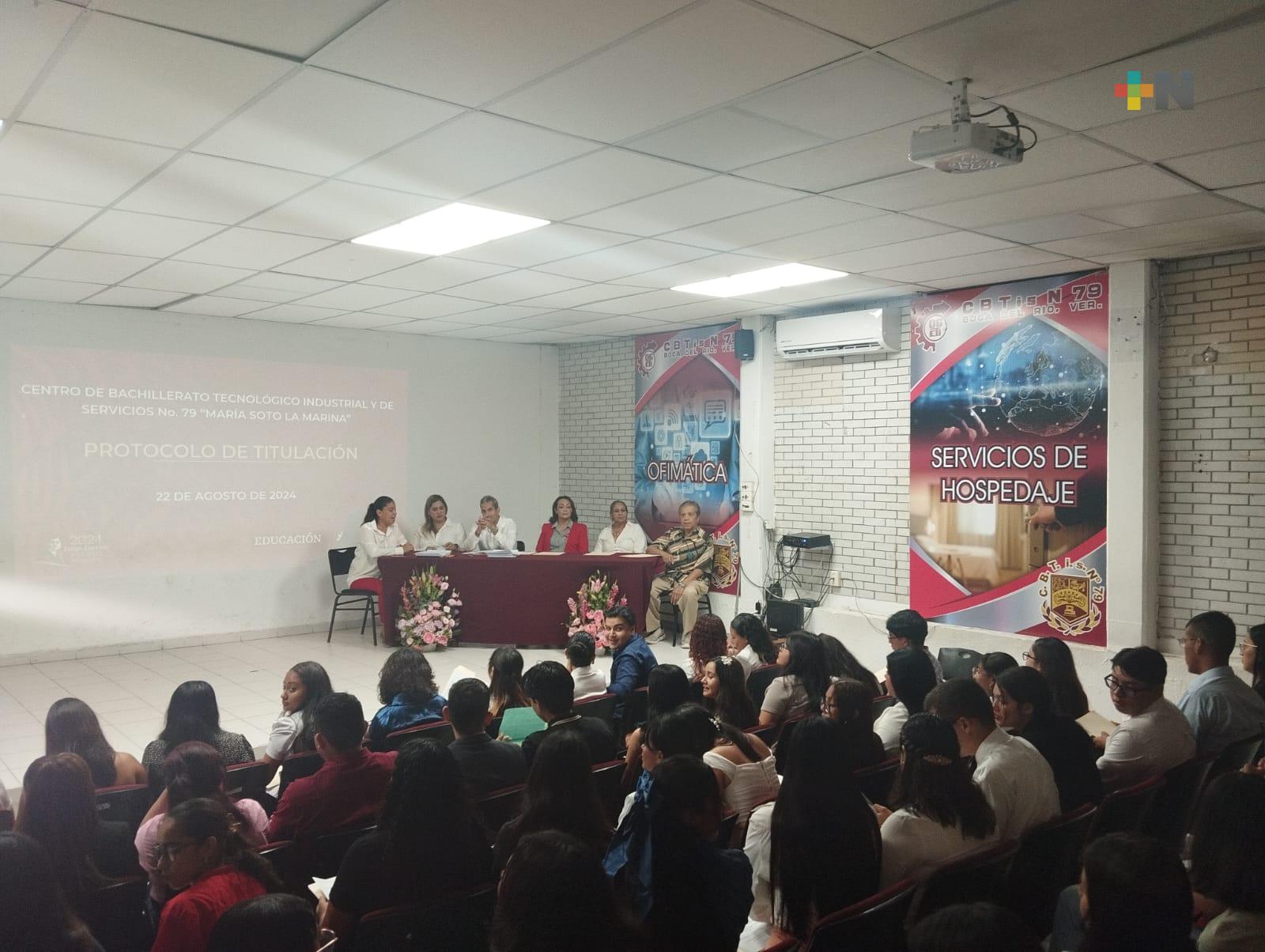 CBTIS 79 de Boca del Río tuvo 300 egresados de carreras técnicas en ciclo que concluyó