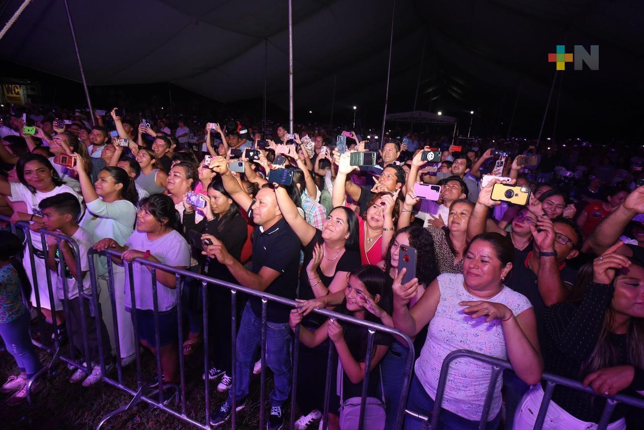 Familias misantecas y visitantes disfrutan de feria patronal Misantla 2024