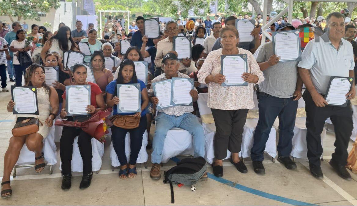 Más de 18 mil estudiantes de bachillerato apoyan al INEA para disminuir rezago: SEP