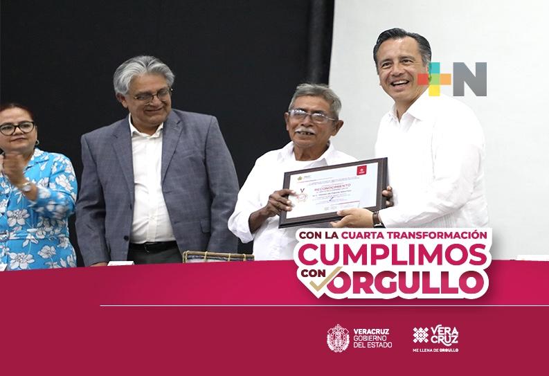 Por sus aportaciones, Veracruz honra a sus adultos mayores