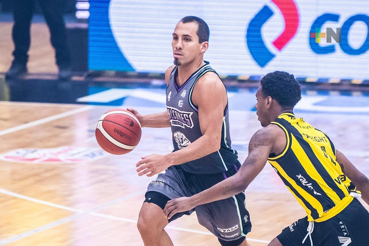 Halcones de Xalapa vence a Fuerza Regia y va a la final la Copa Value
