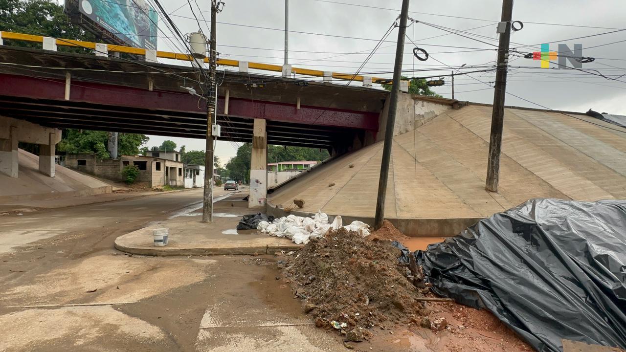 Coatzacoalcos destina casi cuatro millones y medio a reparación de puente Palma Sola