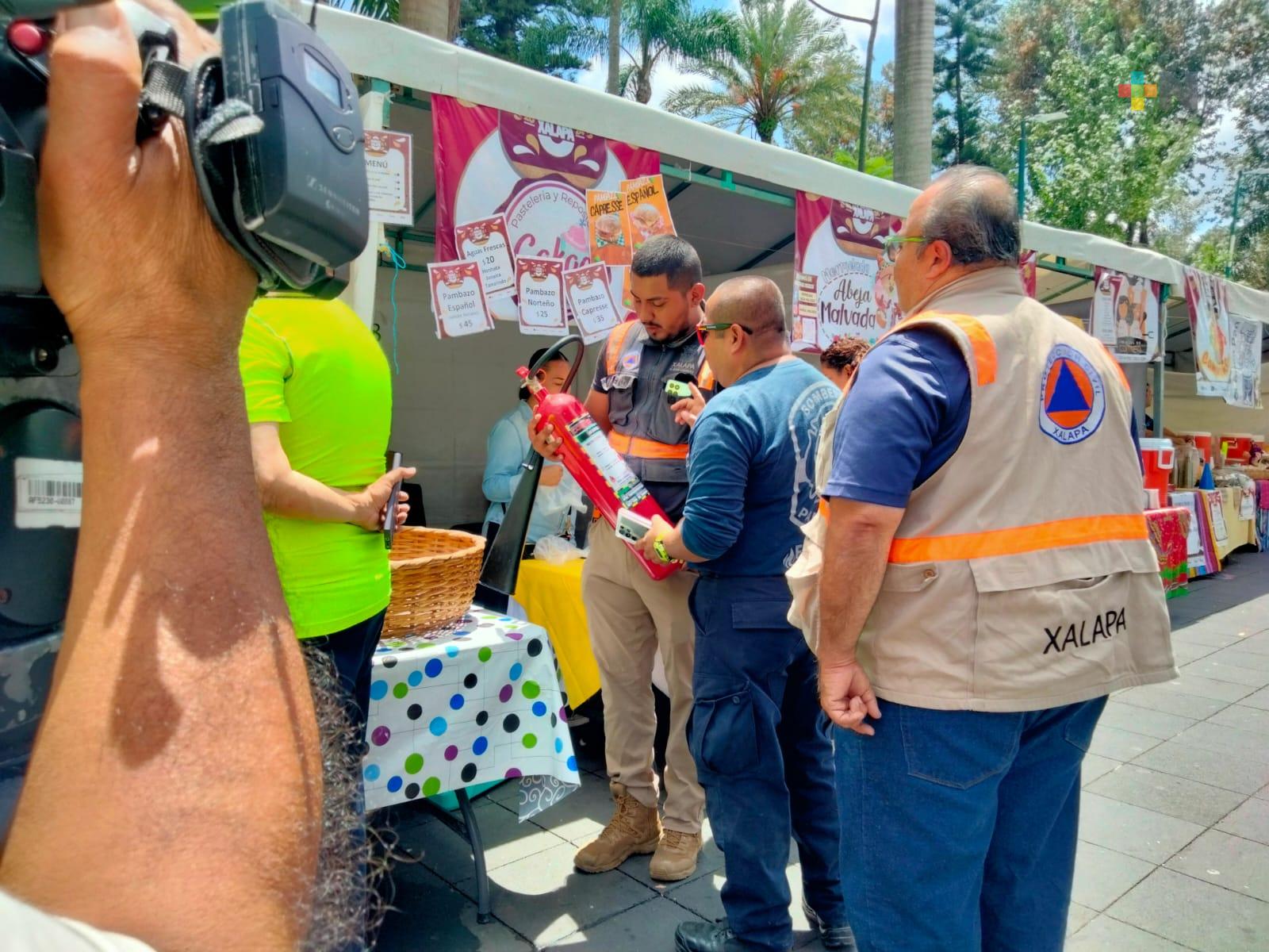 Supervisan instalaciones de gas en Festival del Pambazo, en parque Juárez de Xalapa