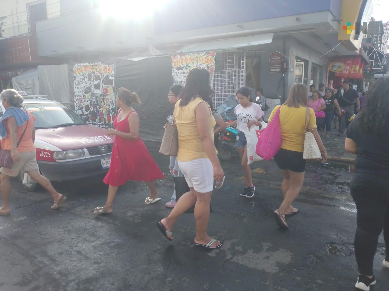 Calle Hidalgo en Centro Histórico del puerto, en abandono y deplorables condiciones