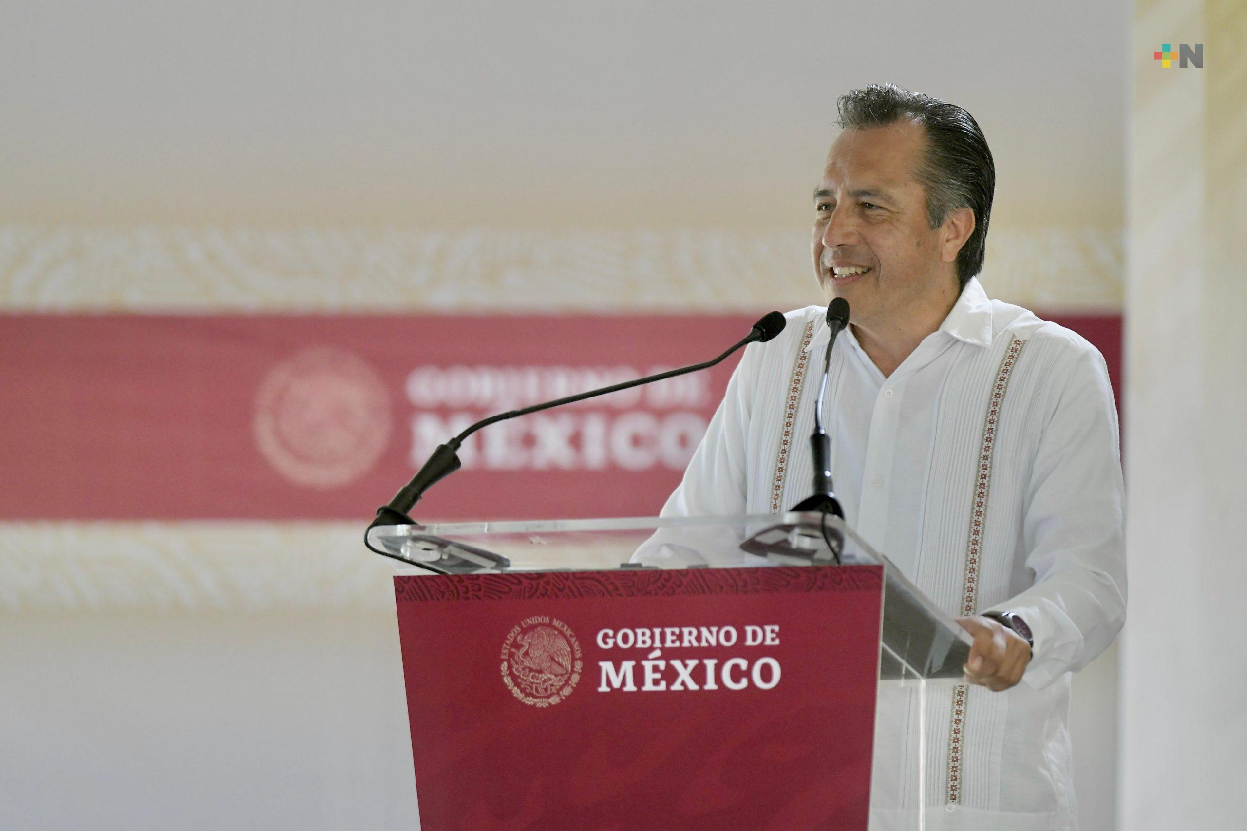 Felicita Cuitláhuac García a Rocío Nahle por arranque de la refinería Olmeca