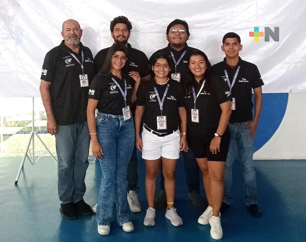 Siete veracruzanos obtienen certificación nacional como jueces de natación