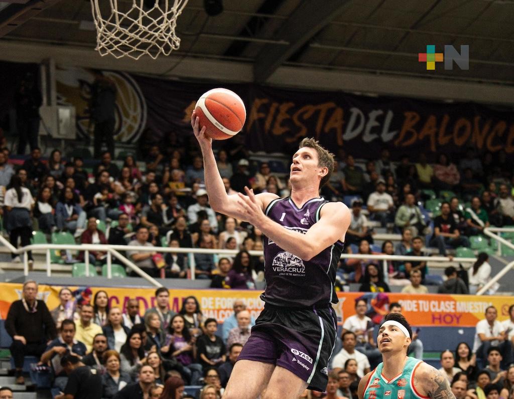 Los clásicos hay que ganarlos, se quedarán en Xalapa: Alexis Elsener