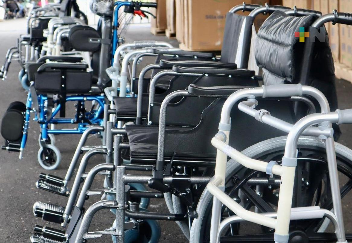 Histórica atención a grupos vulnerables, entregó DIF 245% más apoyos funcionales