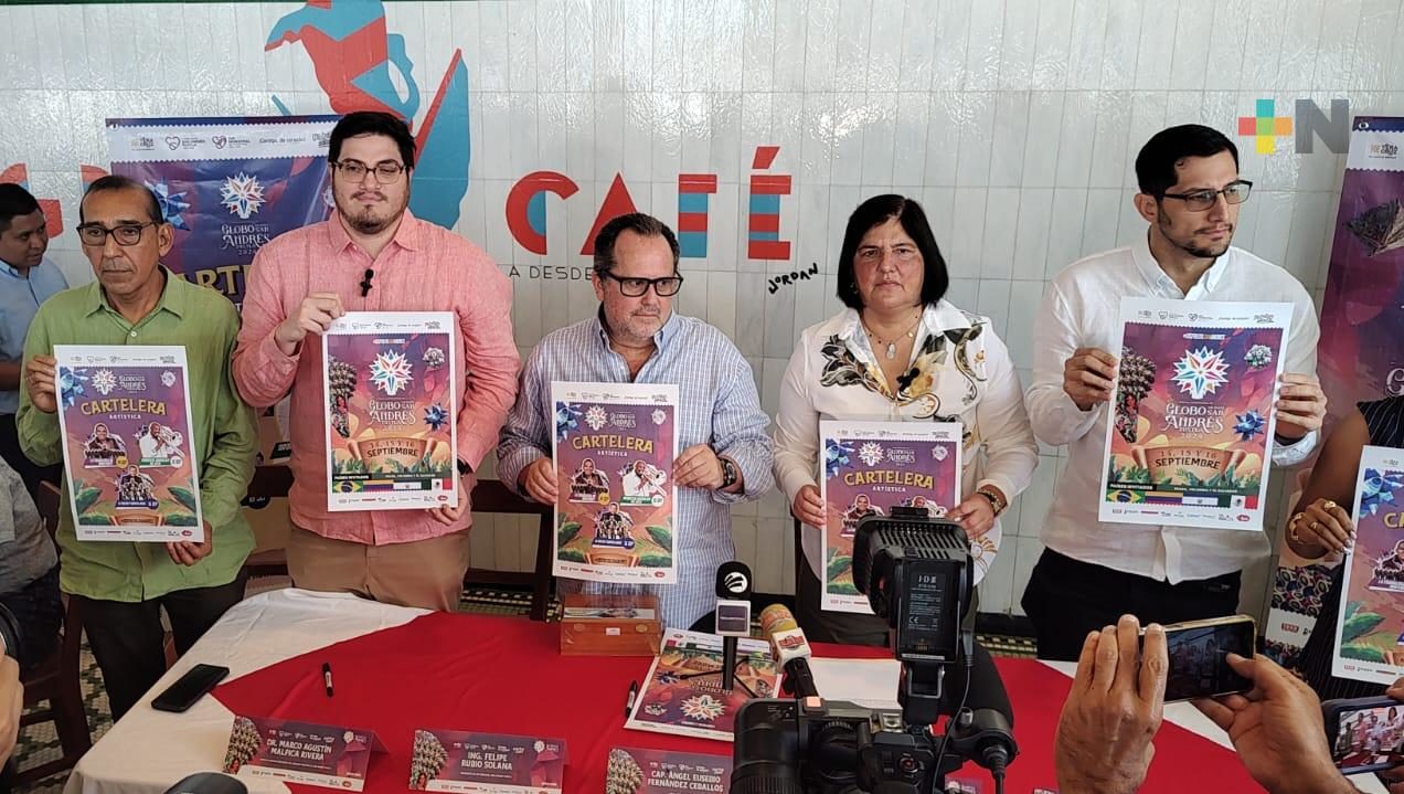 Presentan Festival Internacional del Globo de Papel de San Andrés Tuxtla