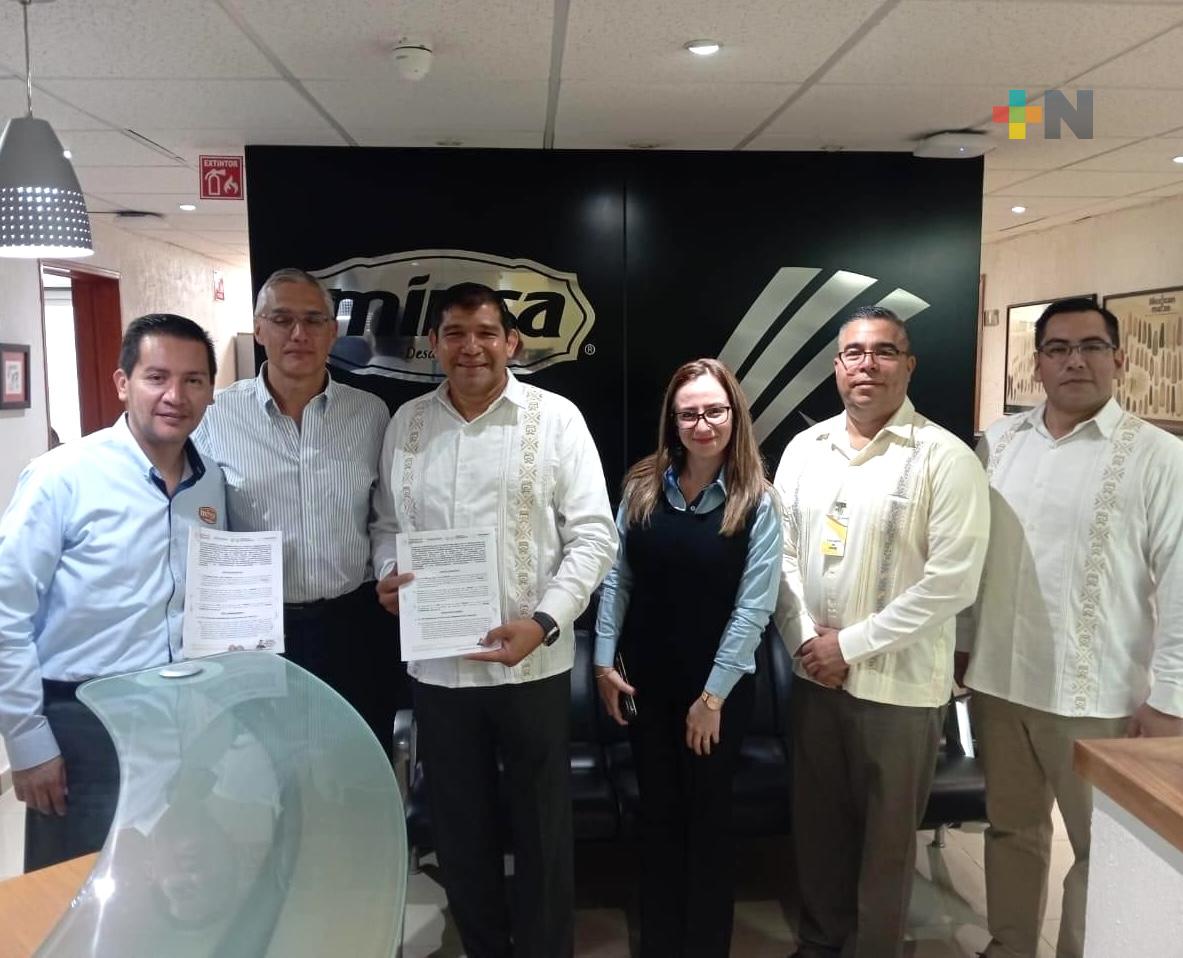 Semar y CIIT firman convenio del Ferrocarril del Istmo de Tehuantepec