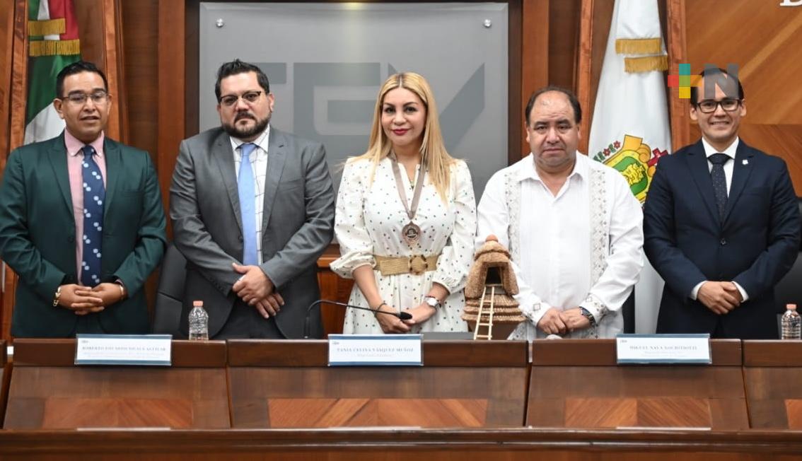 El TEV presenta el libro «Diálogos Jurisprudenciales en contexto de los derechos humanos»